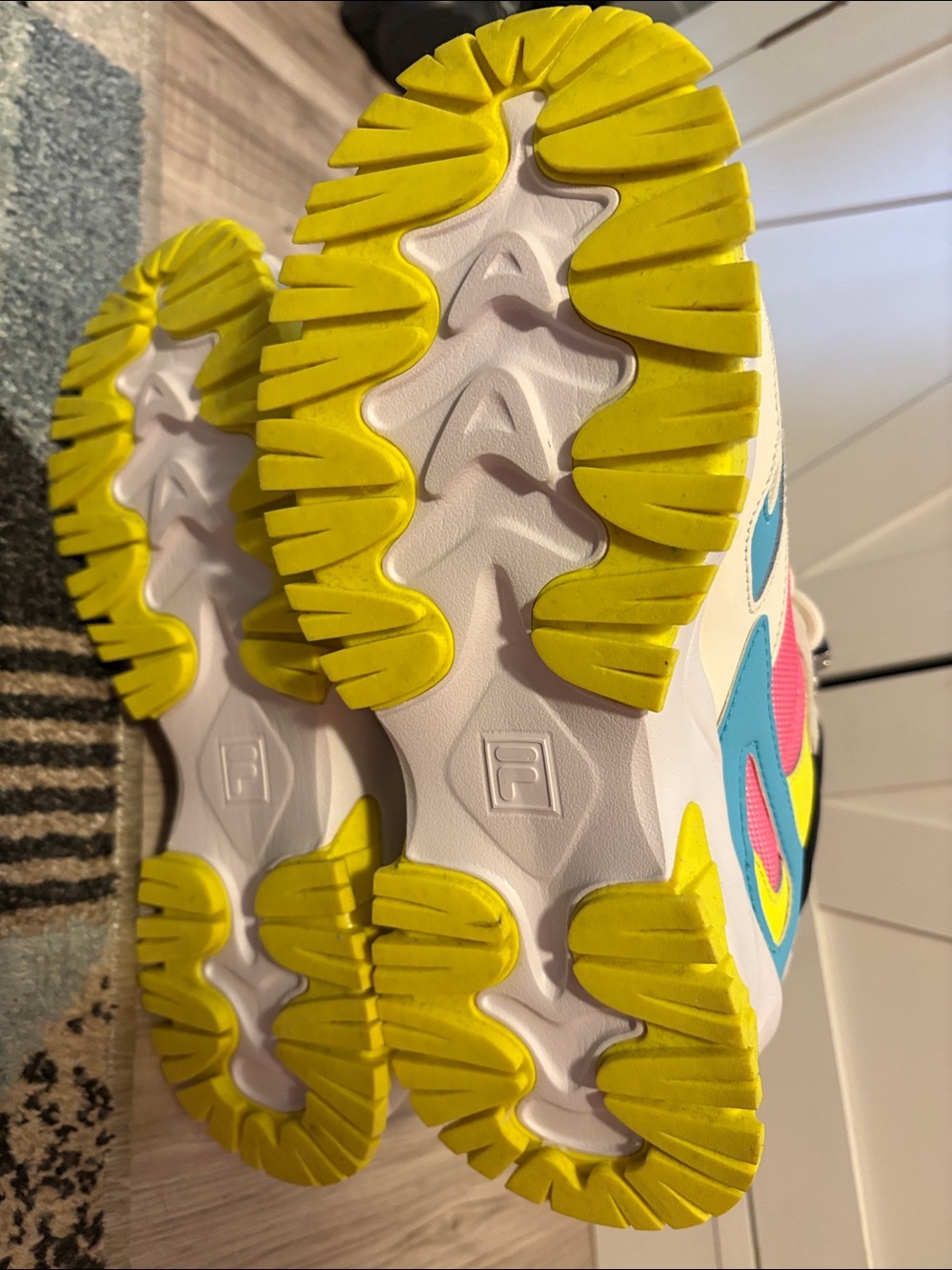 FILA women White Sneakers with Pink, Neon Yellow & Blue Accents brand new - Picture 8 of 12